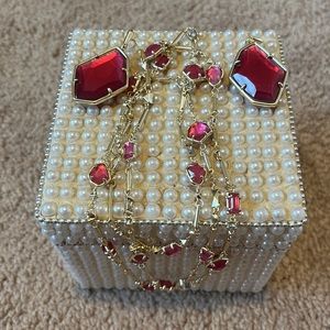 Kendra Scott Yasmin necklace and Dunn Drop earring set